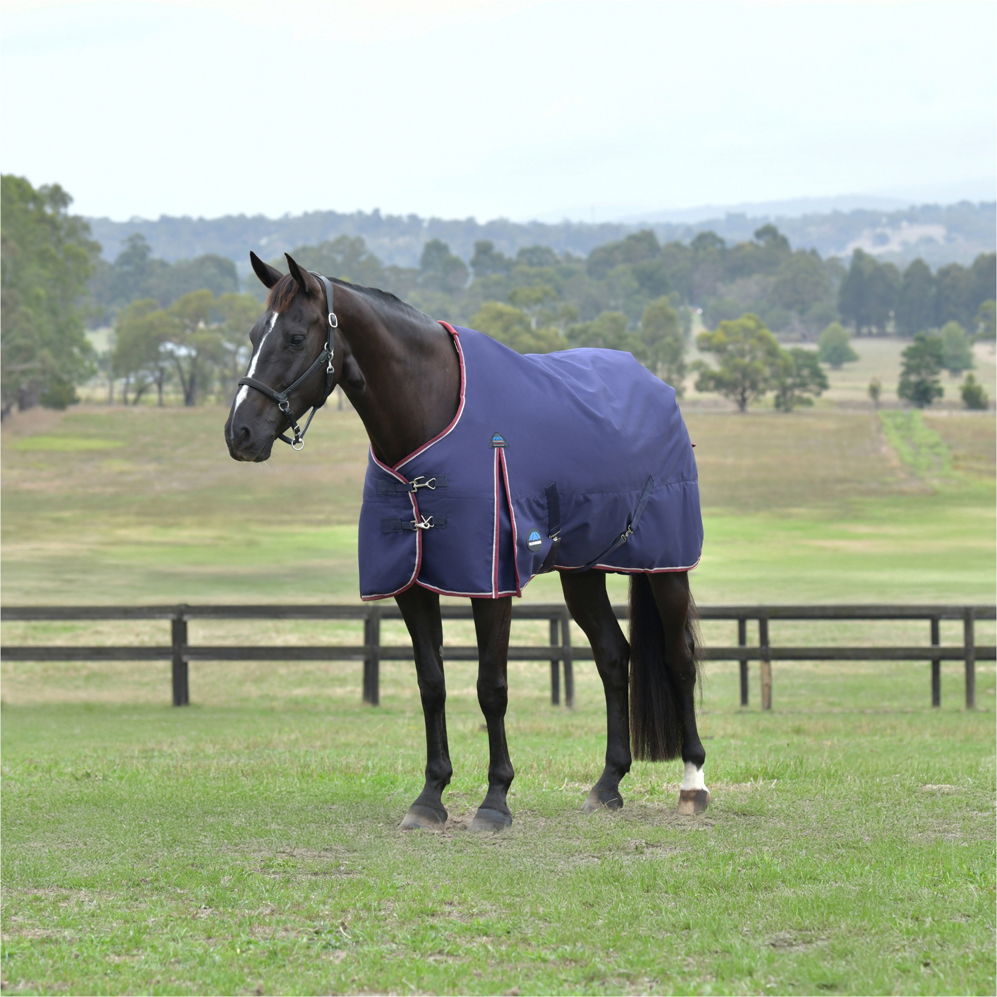 2025 WeatherBeeta Comfitec Essential Turnout 1029022 - Navy